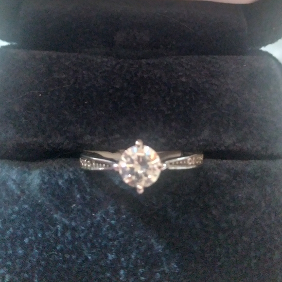 #2 GORGEOUS 925 S/S Square Triple A CZ Engagement Style Ring 😲 - Picture 5 of 15